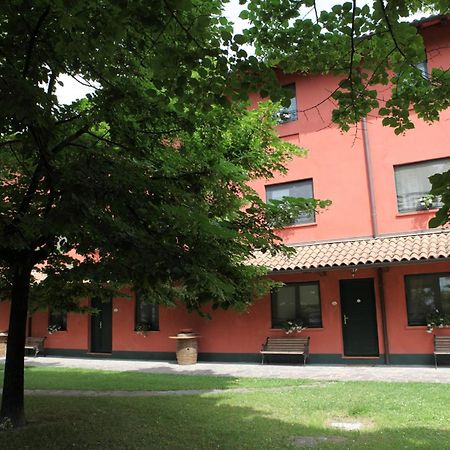 Agriturismo Isola Augusta Palazzolo dello Stella Eksteriør billede