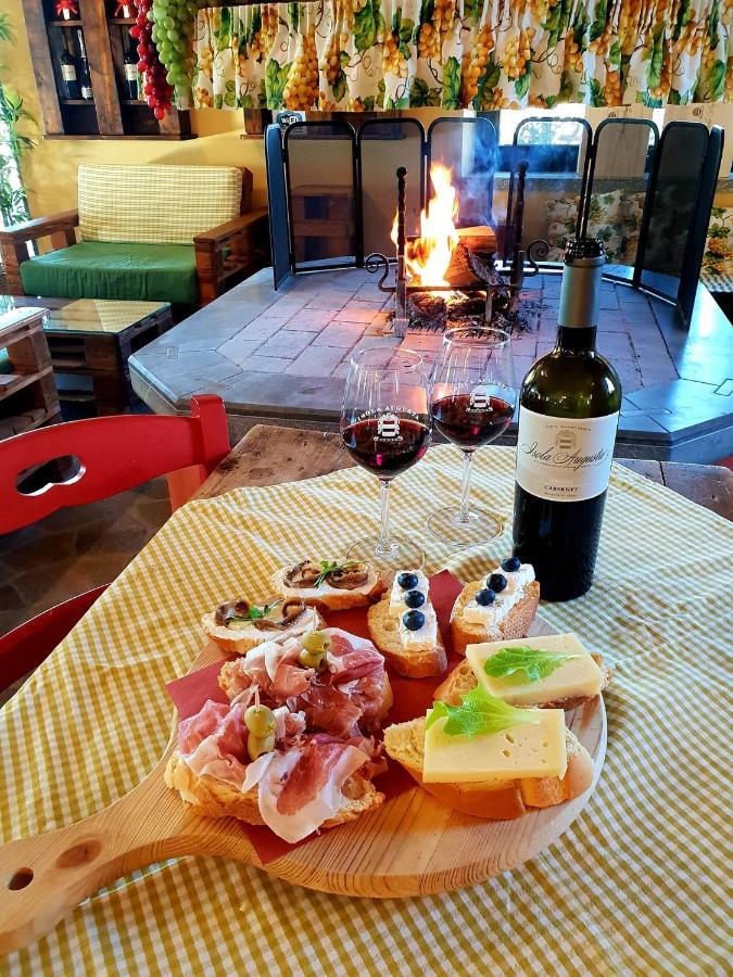 Agriturismo Isola Augusta Palazzolo dello Stella Eksteriør billede