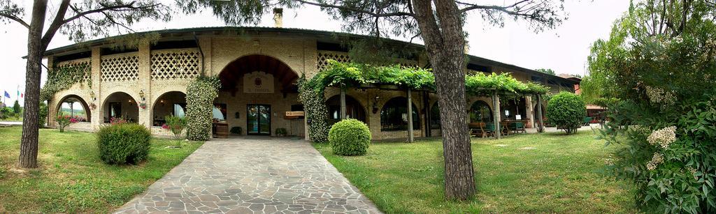 Agriturismo Isola Augusta Palazzolo dello Stella Eksteriør billede