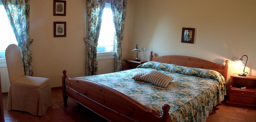 Agriturismo Isola Augusta Palazzolo dello Stella Værelse billede