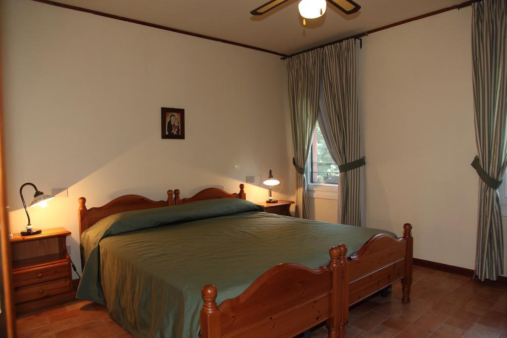 Agriturismo Isola Augusta Palazzolo dello Stella Eksteriør billede