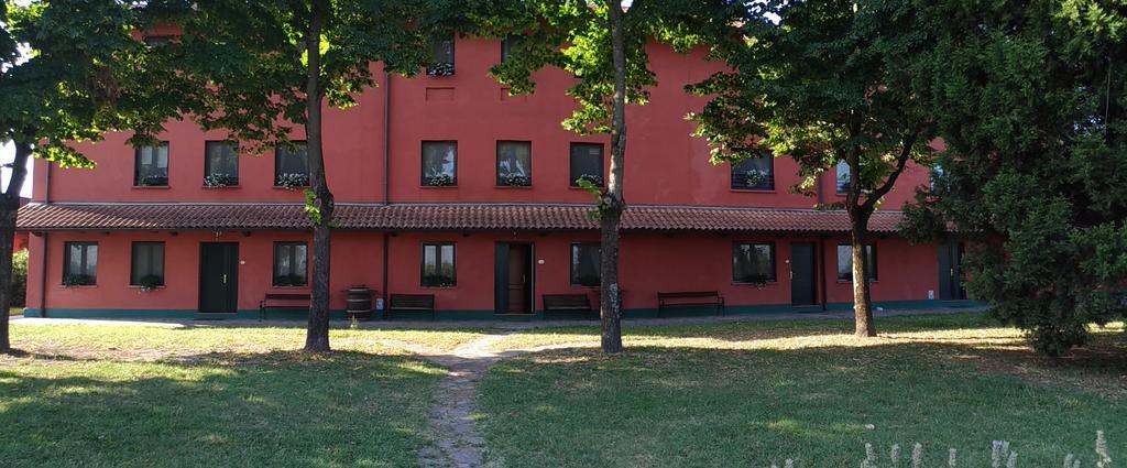 Agriturismo Isola Augusta Palazzolo dello Stella Eksteriør billede